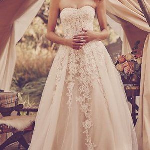Strapless Sheer Lace Wedding Dress with Pockets